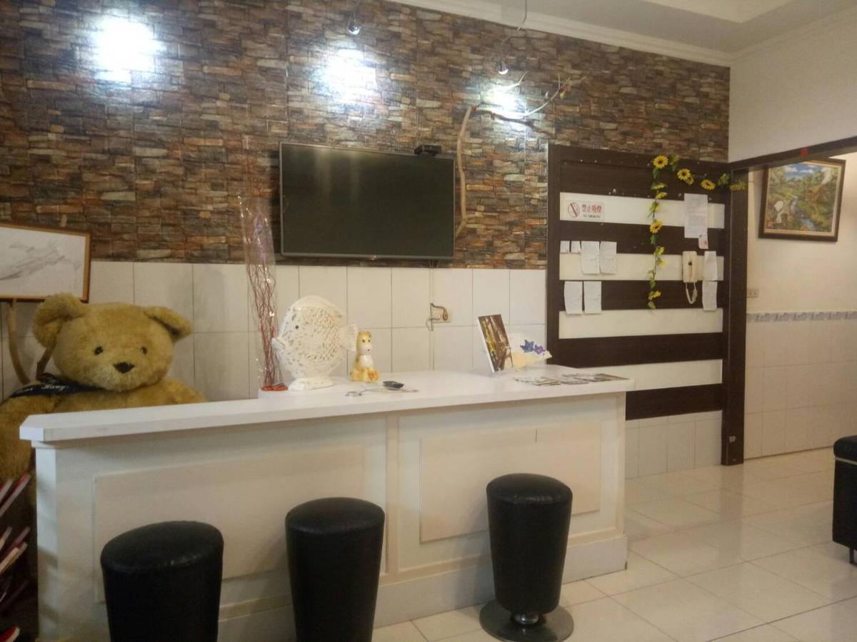 Xincun Seed Homestay Tainan Exterior foto