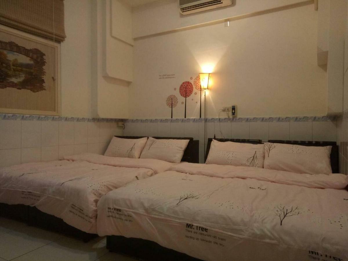 Xincun Seed Homestay Tainan Exterior foto